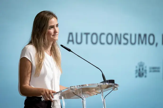 El Gobierno iniciará una revisión de la normativa para promover el autoconsumo colectivo