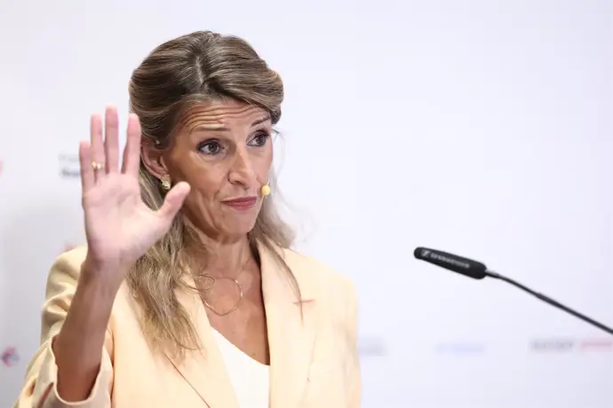 El registro horario se publicará 10 días y empezará a aplicarse 20 días después en el BOE