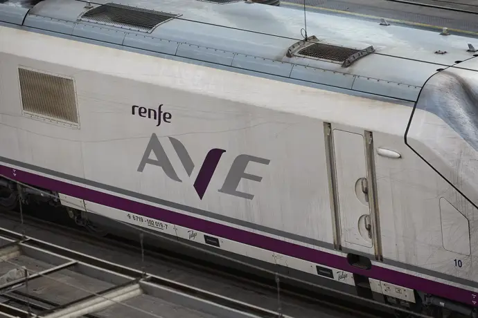 Renfe finaliza el verano con 8,4 millones de viajeros en AVE y Larga Distancia, un nuevo récord