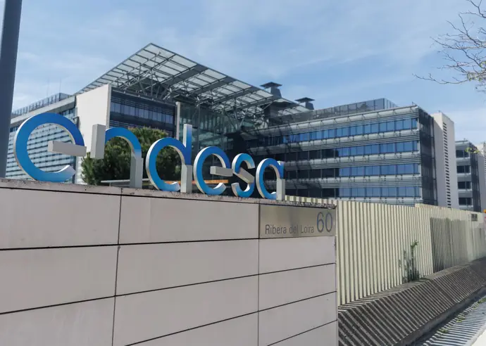 Endesa anticipa el cierre del segundo tramo de su programa de recompra y lanza uno nuevo de hasta