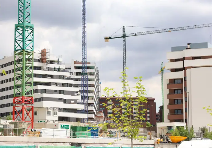 Las hipotecas para viviendas aumentan un 7,5% en agosto, con un interés que cae al 2,89%