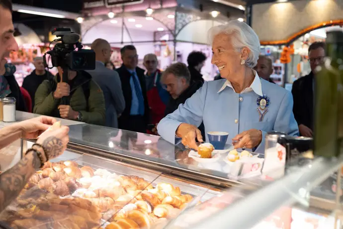 Lagarde resalta la importancia de continuar la reducción de los precios de los alimentos