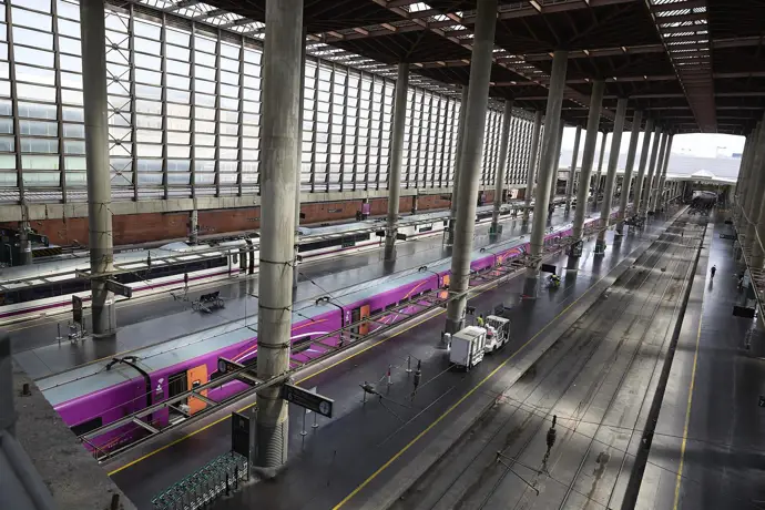 Renfe se opone a las indemnizaciones por retrasos de 15 minutos y califica la propuesta de