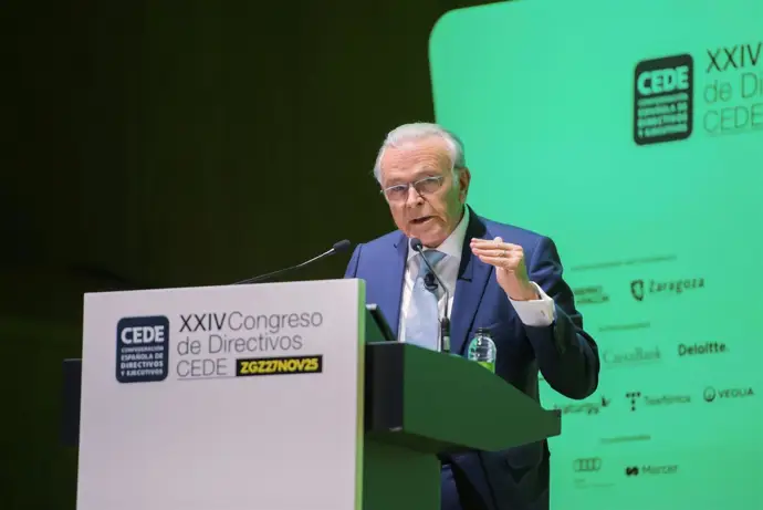 El liderazgo se basa en servir, no en ejercer control sobre los demás