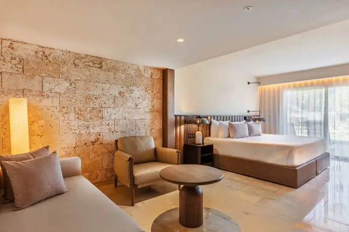 Hoteles ajustan precios un 2% en Nochevieja, influenciados por el calendario festivo