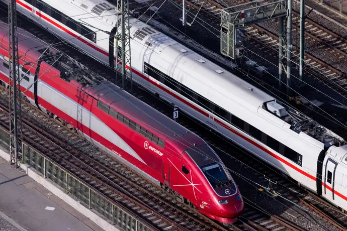 Los servicios de Eurostar permanecen activos, aunque presentan retrasos acumulados