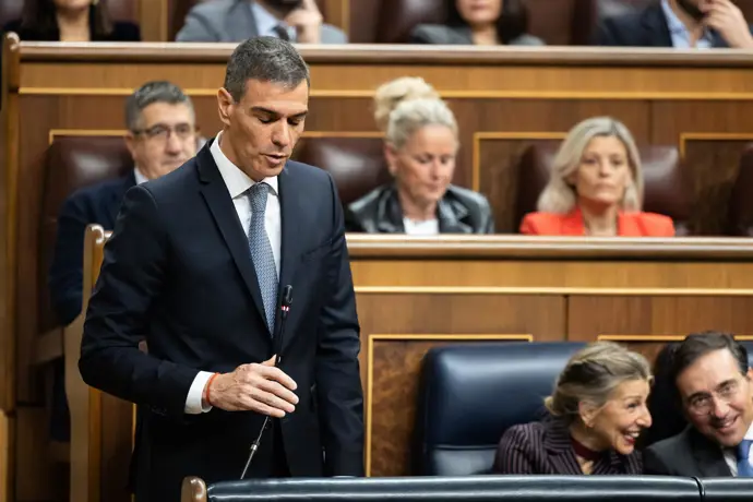 Sánchez solicita presentarse ante el Congreso para detallar los recientes accidentes de trenes