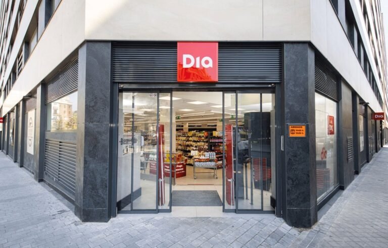 Dia alcanza 7.076 millones en ventas brutas en 2025, un 11% más, e incrementa ingresos en España