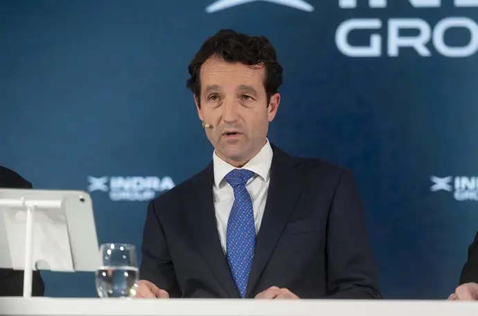 La salida de Escribano como presidente de Indra "no está en la agenda" del inversor gubernamental