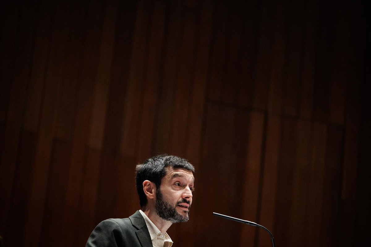 Consumo propone un impuesto a los ultrarricos en España para recaudar 5.200 millones y combatir la