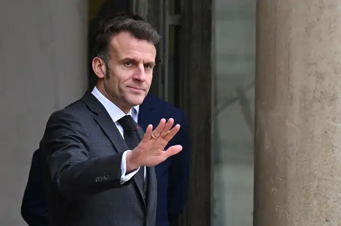 Macron impulsa el avance del avión de combate europeo a pesar de las diferencias entre países