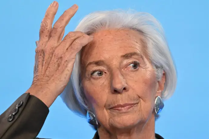 Lagarde renunciará a la presidencia del BCE antes de concluir su mandato, según 'FT'