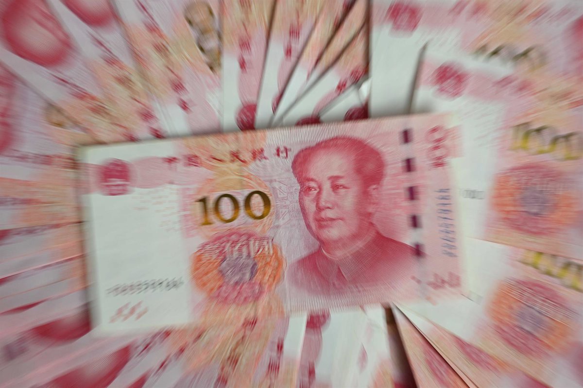 China establece su meta de crecimiento entre 4,5% y 5% para 2026, el nivel más bajo desde 1991