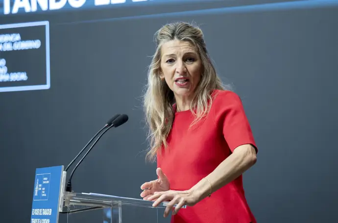El Gobierno impide despidos en empresas que obtengan ayudas por la situación en Irán
