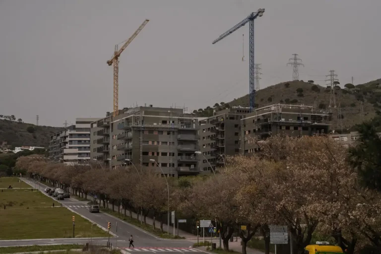 Los visados para nueva vivienda inician el año con 13.578 unidades, un 19,6% más