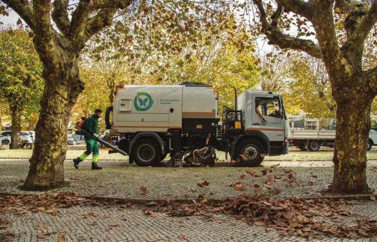 Bruselas da luz verde a Blackstone y EQT para adquirir la española Urbaser