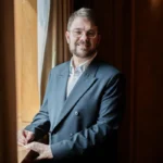 Diputado de Sumar pide al nuevo ministro de Hacienda que presente los Presupuestos antes del verano