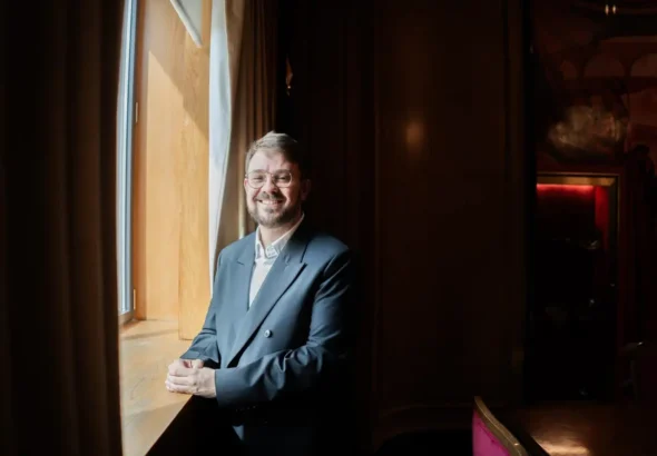 Sumar presentará una propuesta en el Congreso para regular la apertura de comercios dominicales