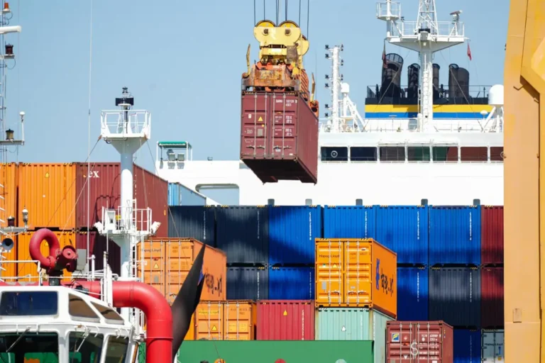 EEUU habilitará el 20 de abril un sistema para reembolsar más de 140.000 millones en aranceles