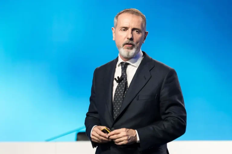 Marc Murtra se encuentra con 450 directivos en la primera cumbre de Telefónica esta semana