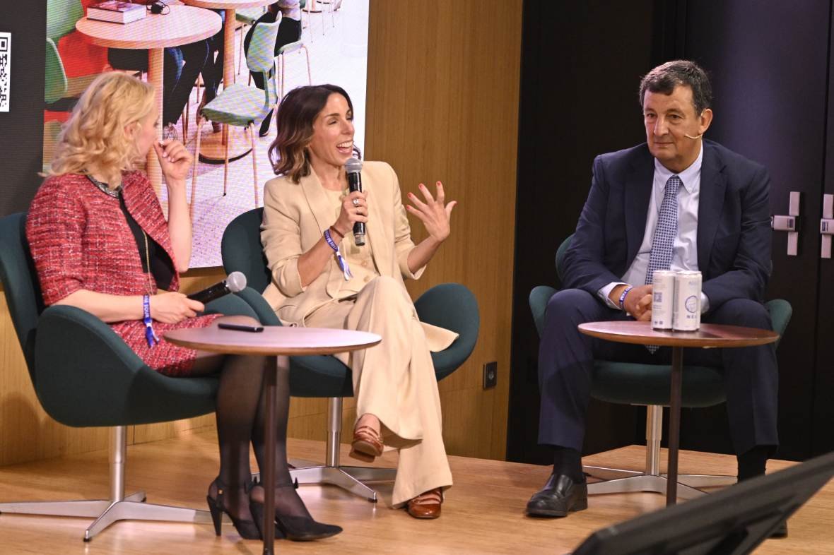 Ana Aznar profesora de psicología