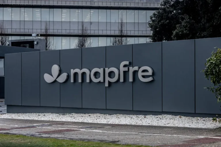 Mapfre presenta un seguro de ahorro a partir de 40 euros mensuales que invierte en grandes empresas